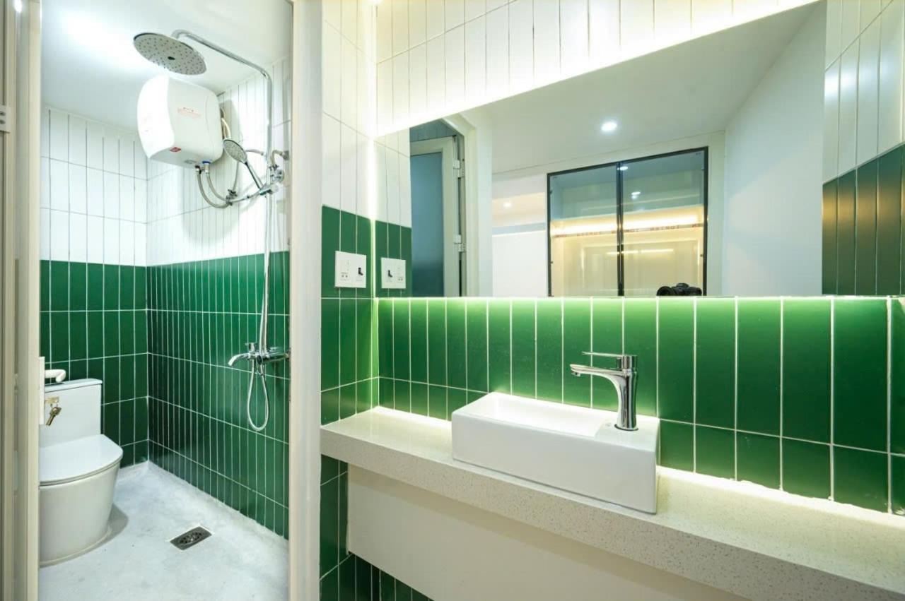Q Hotel & Apartment Han Market Дананг Экстерьер фото