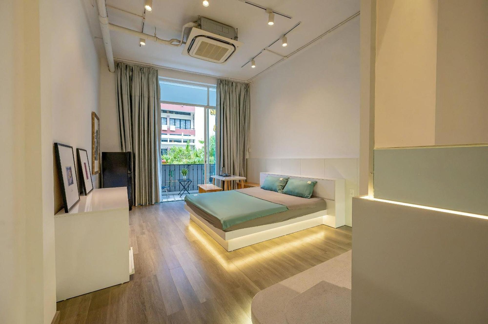Q Hotel & Apartment Han Market Дананг Экстерьер фото
